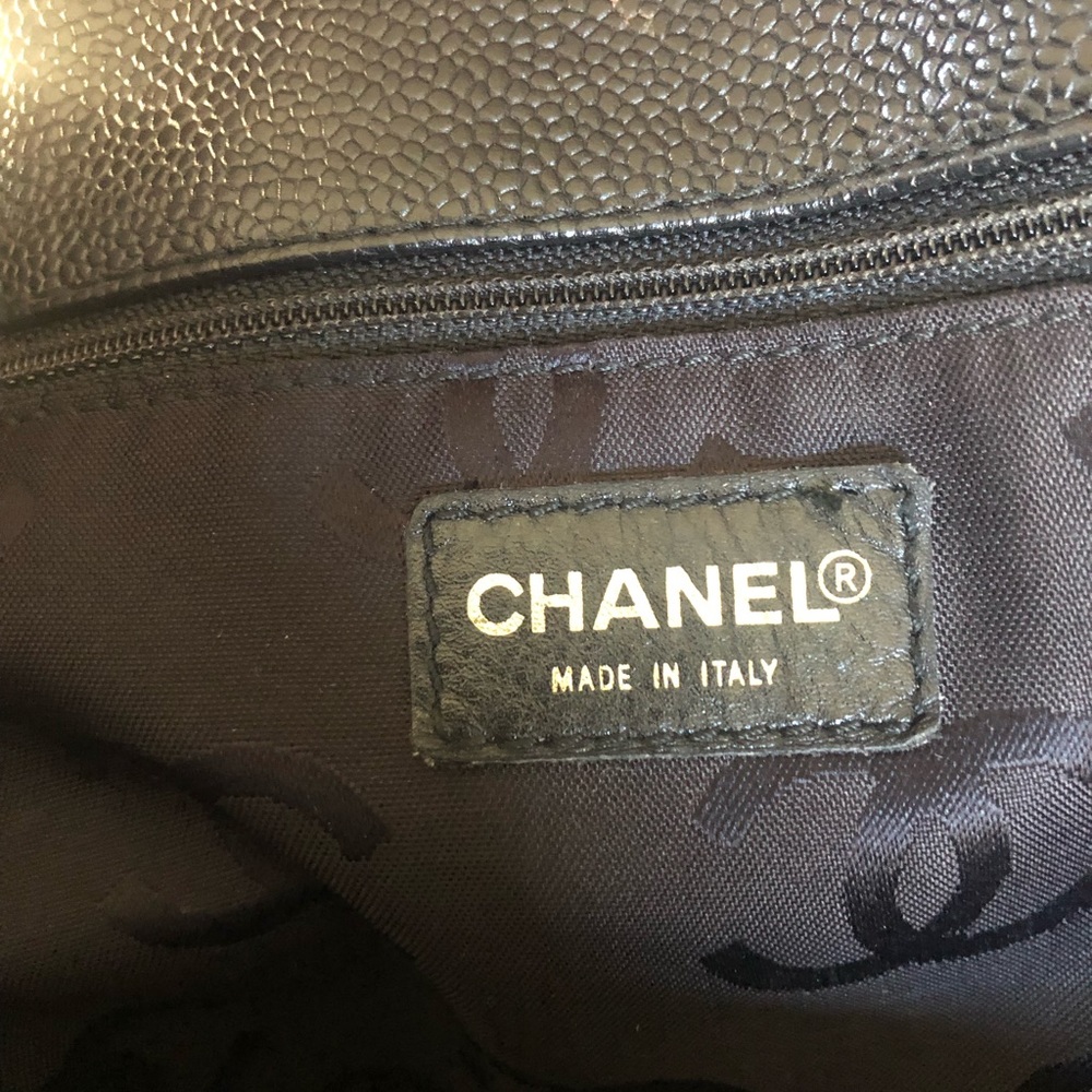 Chanel 2002 Drawstring Tote - Picture 11 of 15